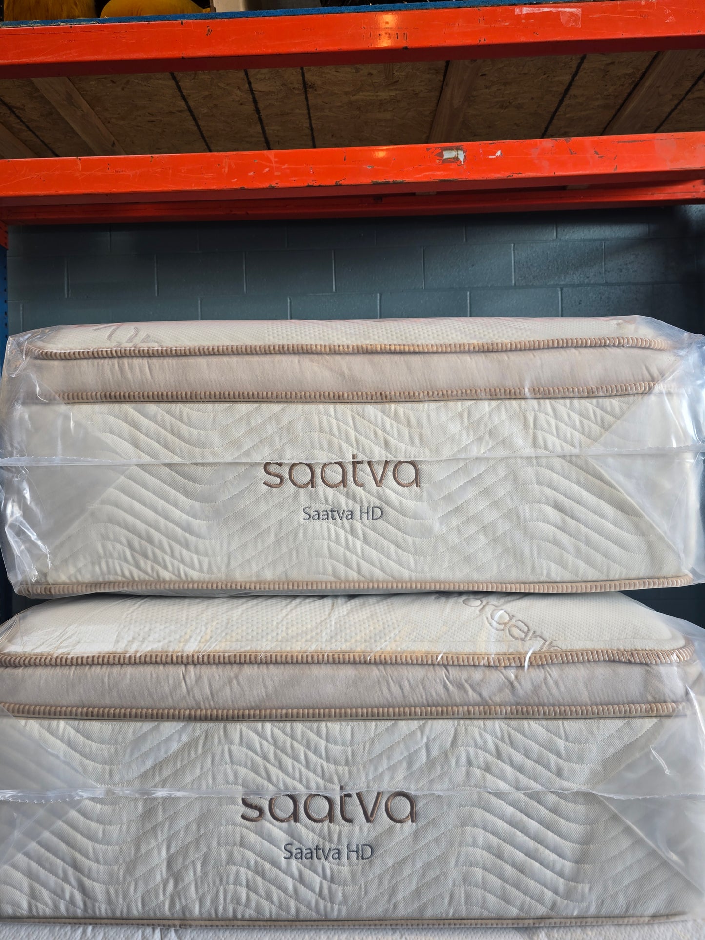 Saatva HD Split King