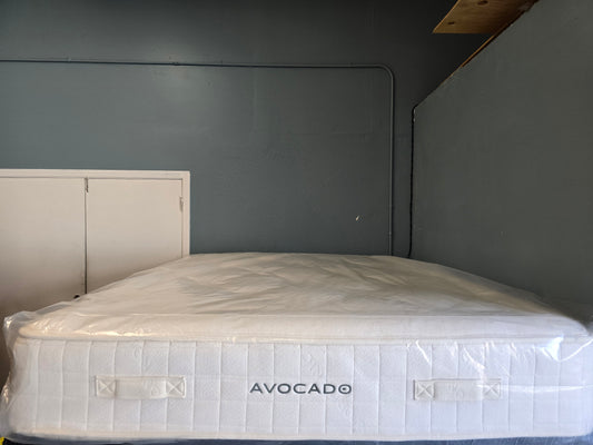 Avocado Luxury Organic Standard Medium No Pillow Top King/ Cal-King
