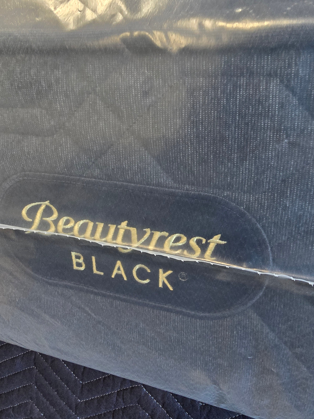 Beautyrest Black Series Three King/ Cal-King (Check Description)