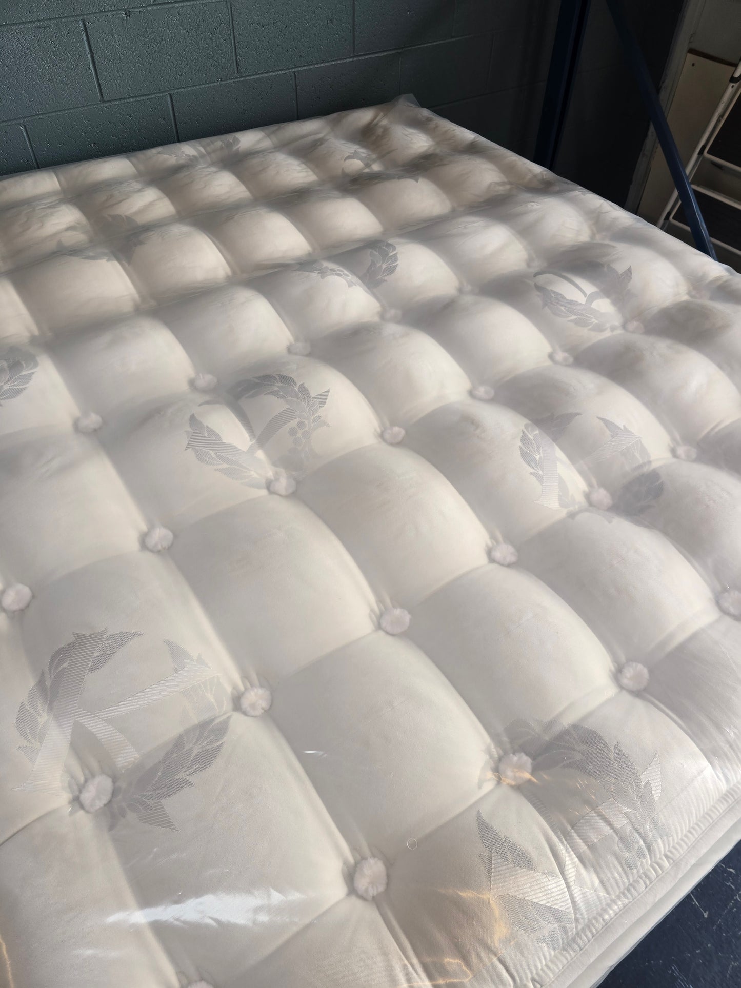 Kluft Signature Prestige Medium Firm Mattress CAL-KING SIZE