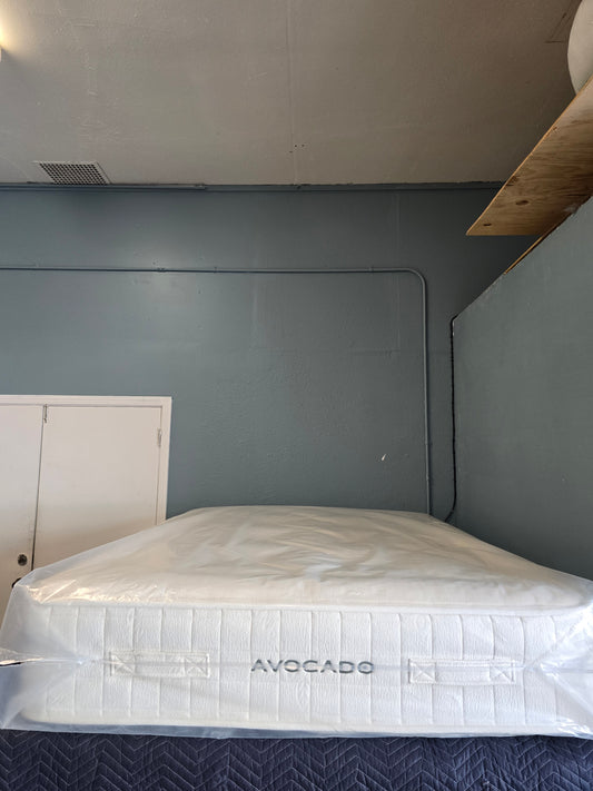 Avocado Luxury Organic Standard Medium No Pillow Top Queen Size