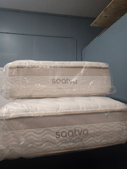 Saatva Loom&Leaf Split Cal-King Relaxed Firm