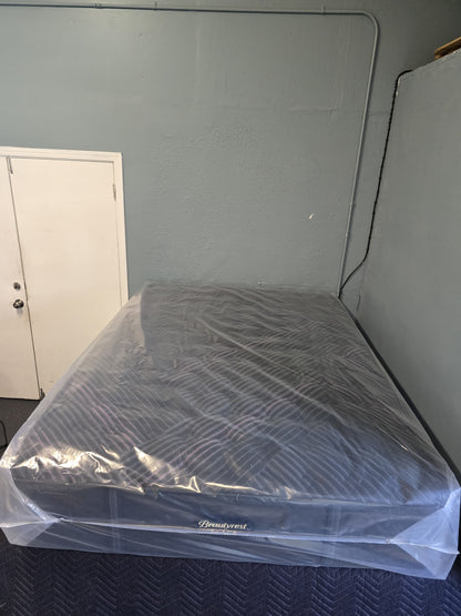 Beautyrest Black Series Two Queen/ Full (Check Description)