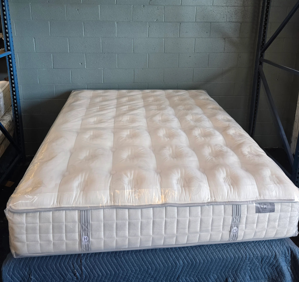 Airloom Hotel Collection Copper Tech Silver Two 12.5 Firm Queen/ Full