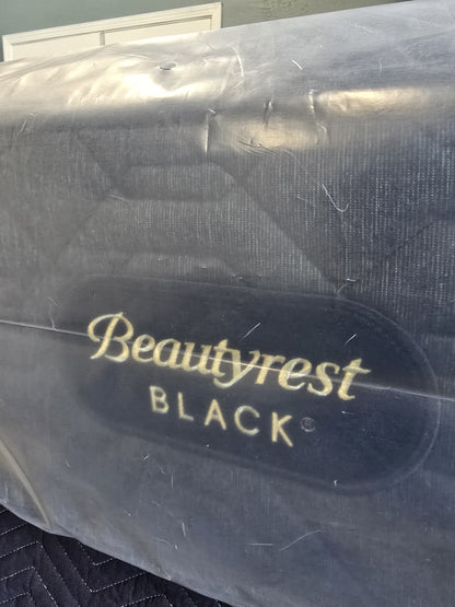 Beautyrest Black Series Two King/ Cal-King