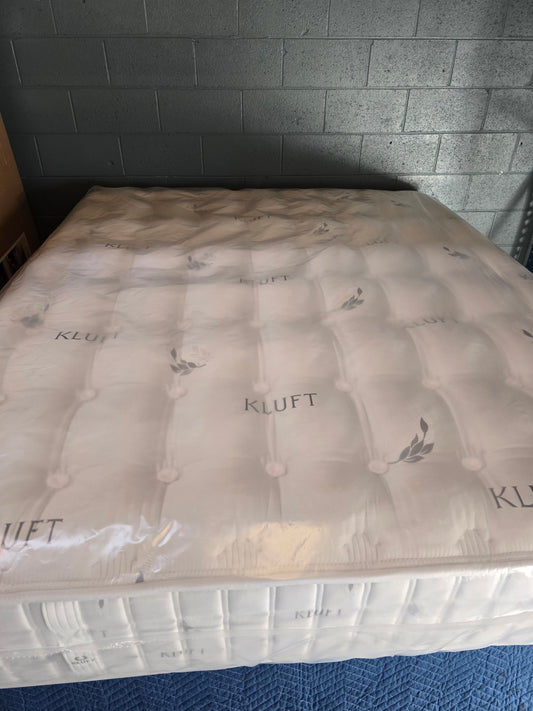 Kluft Royal Sovereign