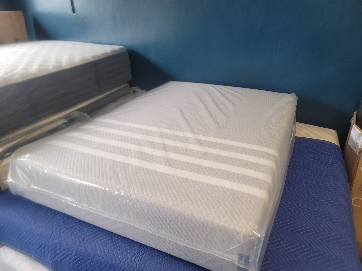 Leesa Original Mattress Queen/ Full
