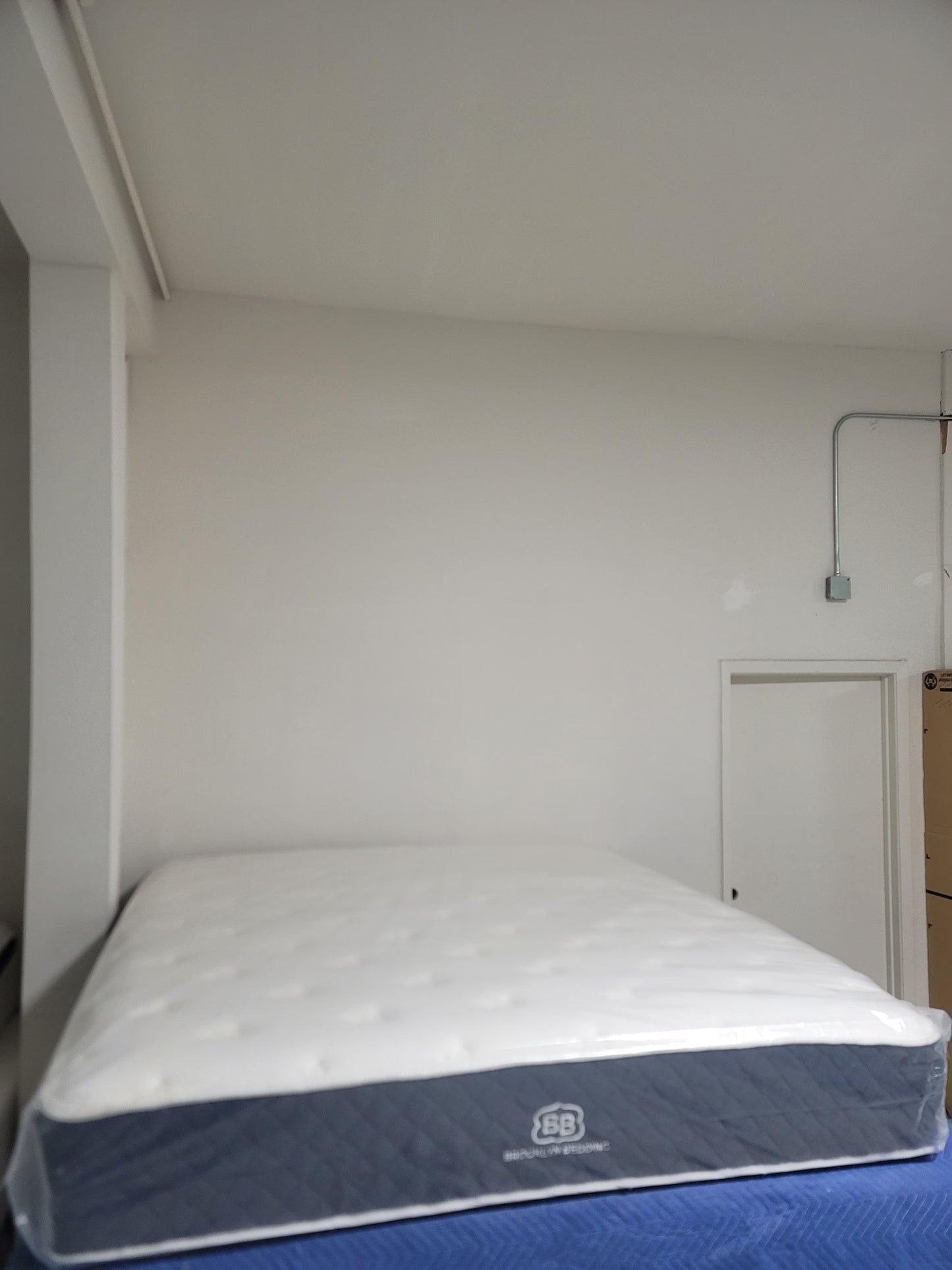 Brooklyn Bedding Signature King/ Cal King