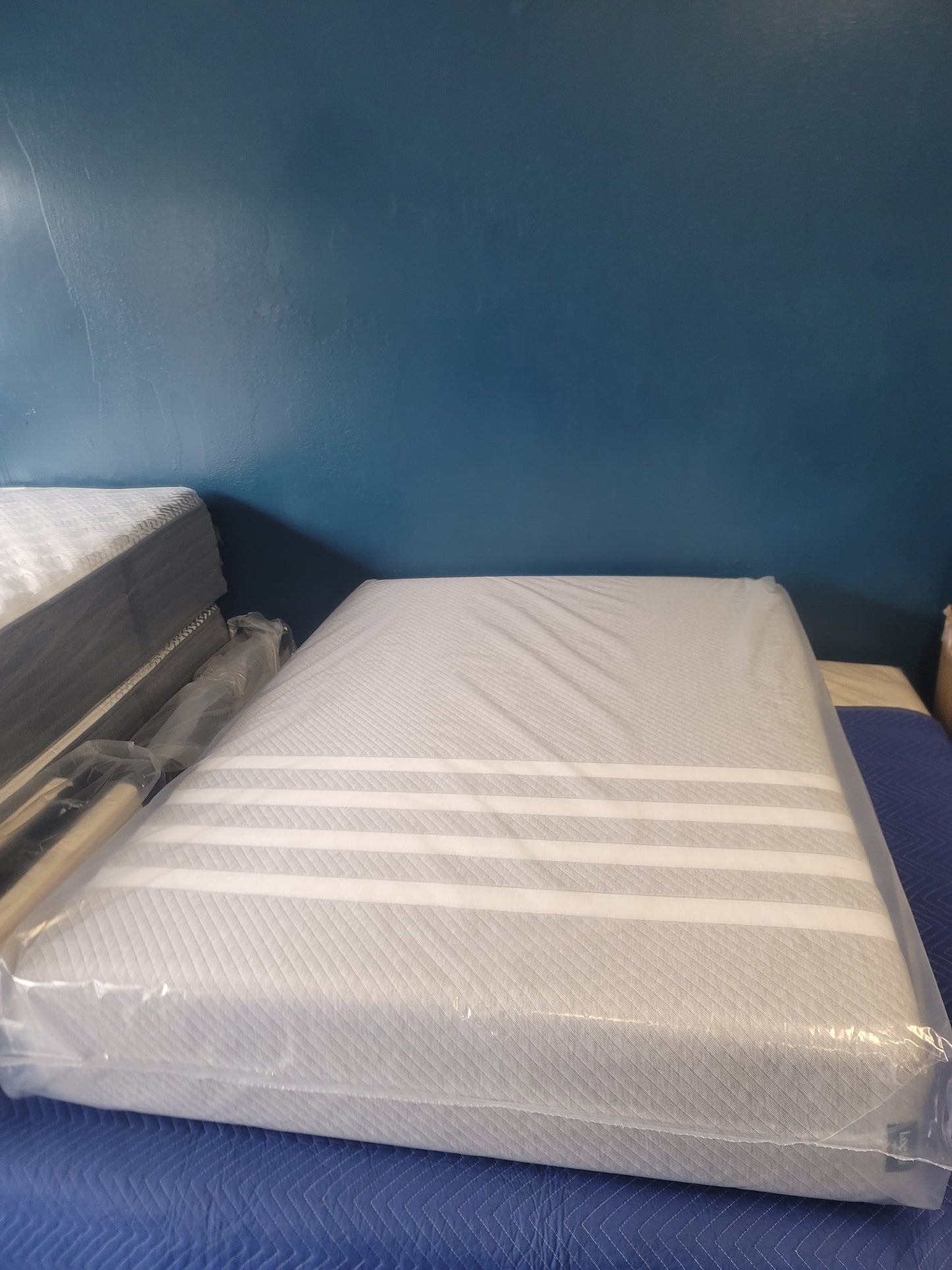Leesa Original Mattress Queen/ Full