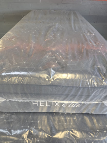 Helix Midnight Elite Twin/ Split King