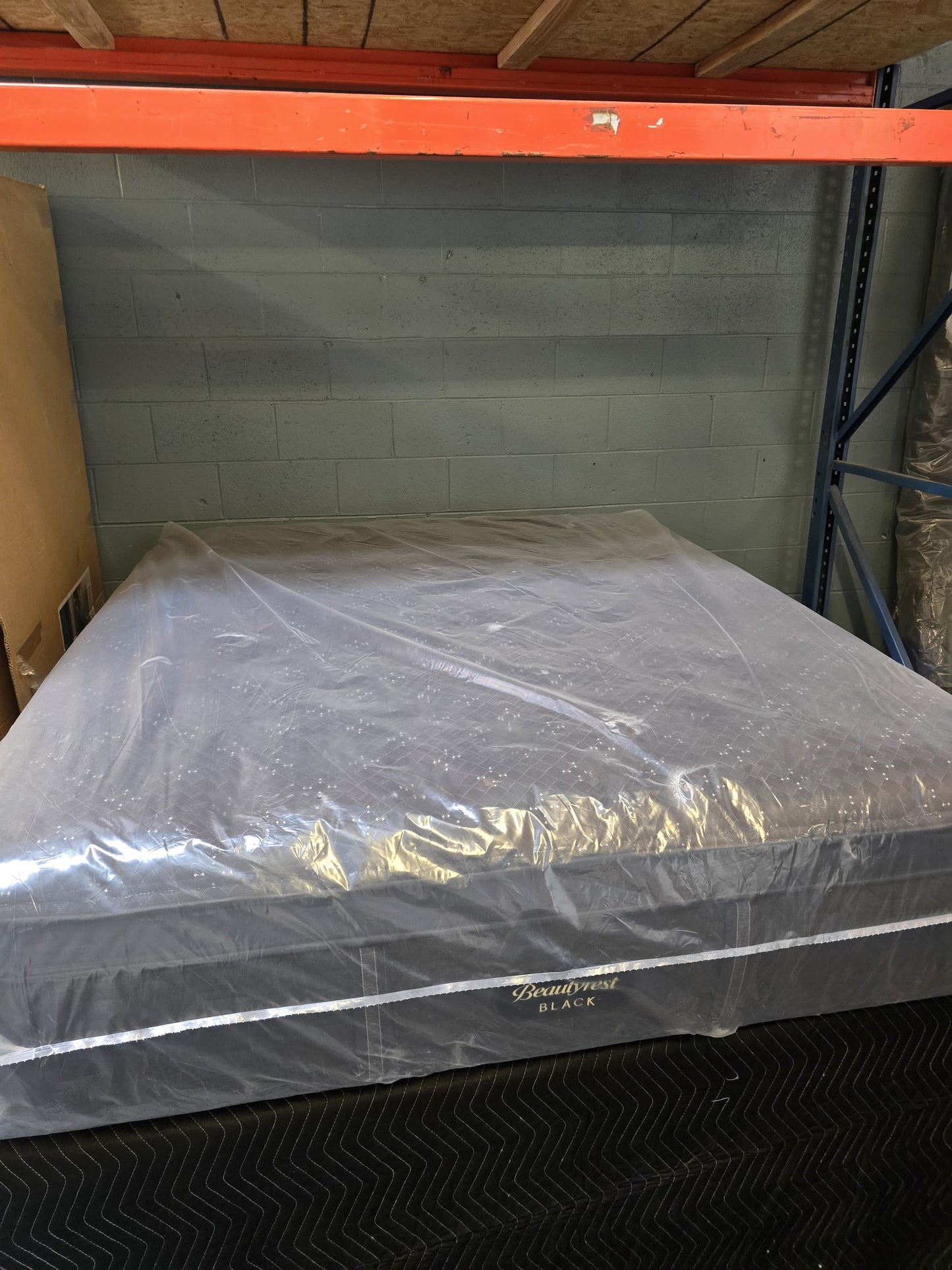 Beautyrest Black Series Three Pillow Top King/ Cal-King (Check Description)