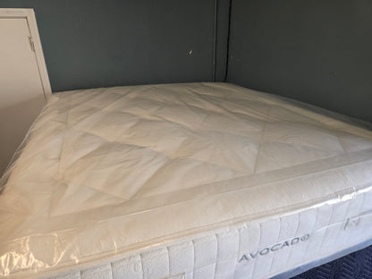 Avocado Luxury Organic Standard Medium No Pillow Top King/ Cal-King