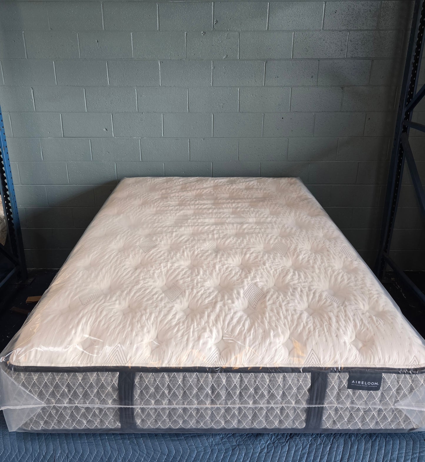 Bel-Air Getty Plush Mattress Tight Top Queen Size