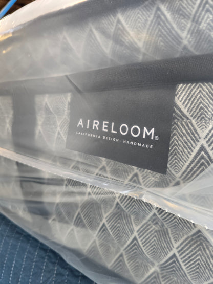 Aireloom
Bel-Air Grove Plush Pillow Top Mattress Queen Size