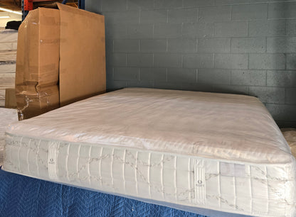 Kluft Crown Latex Agate Firm Queen/ Full