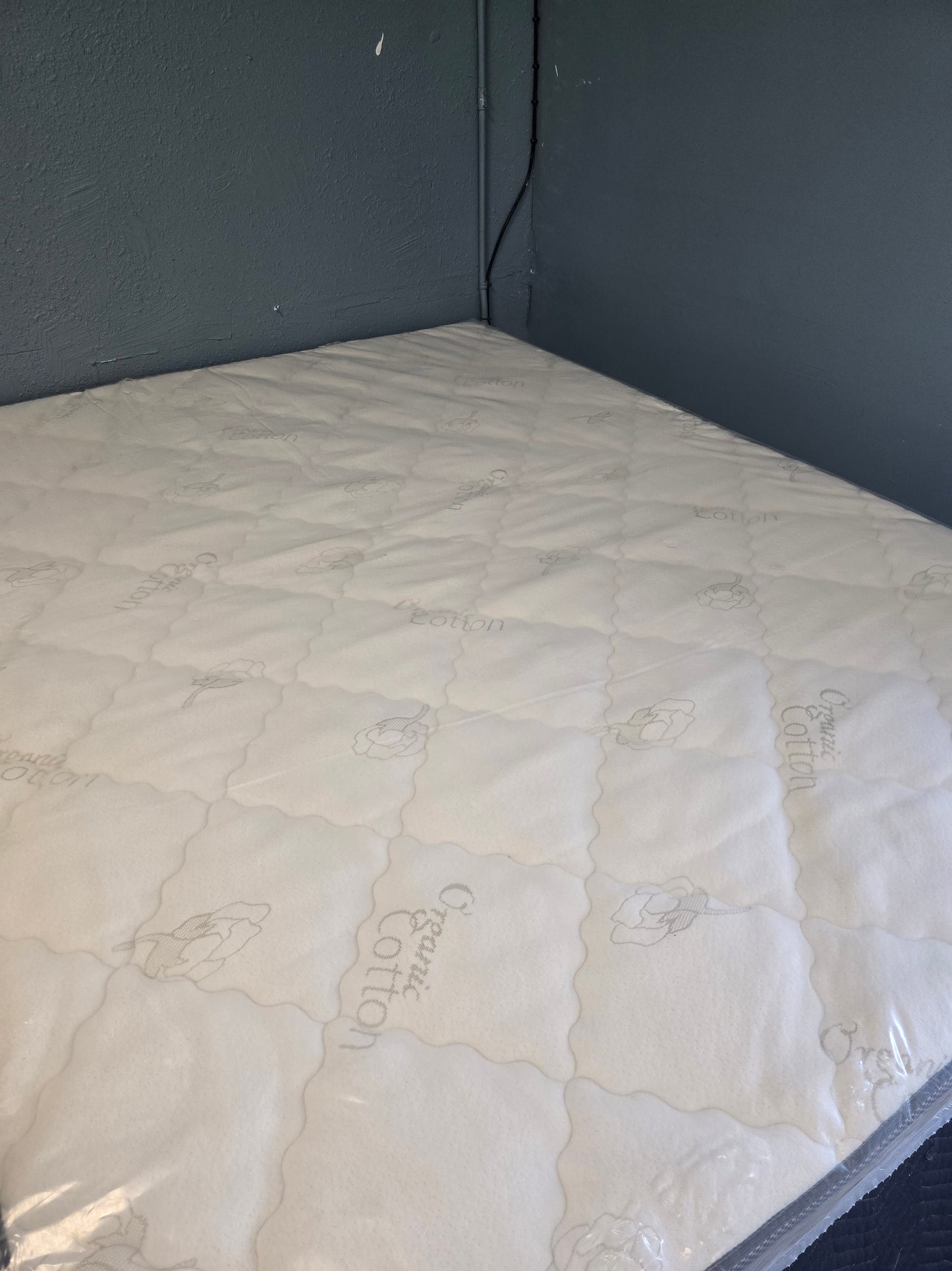 SleepEz Hybrid Latex Flippable Mattress Queen Size (Medium/Firmer)