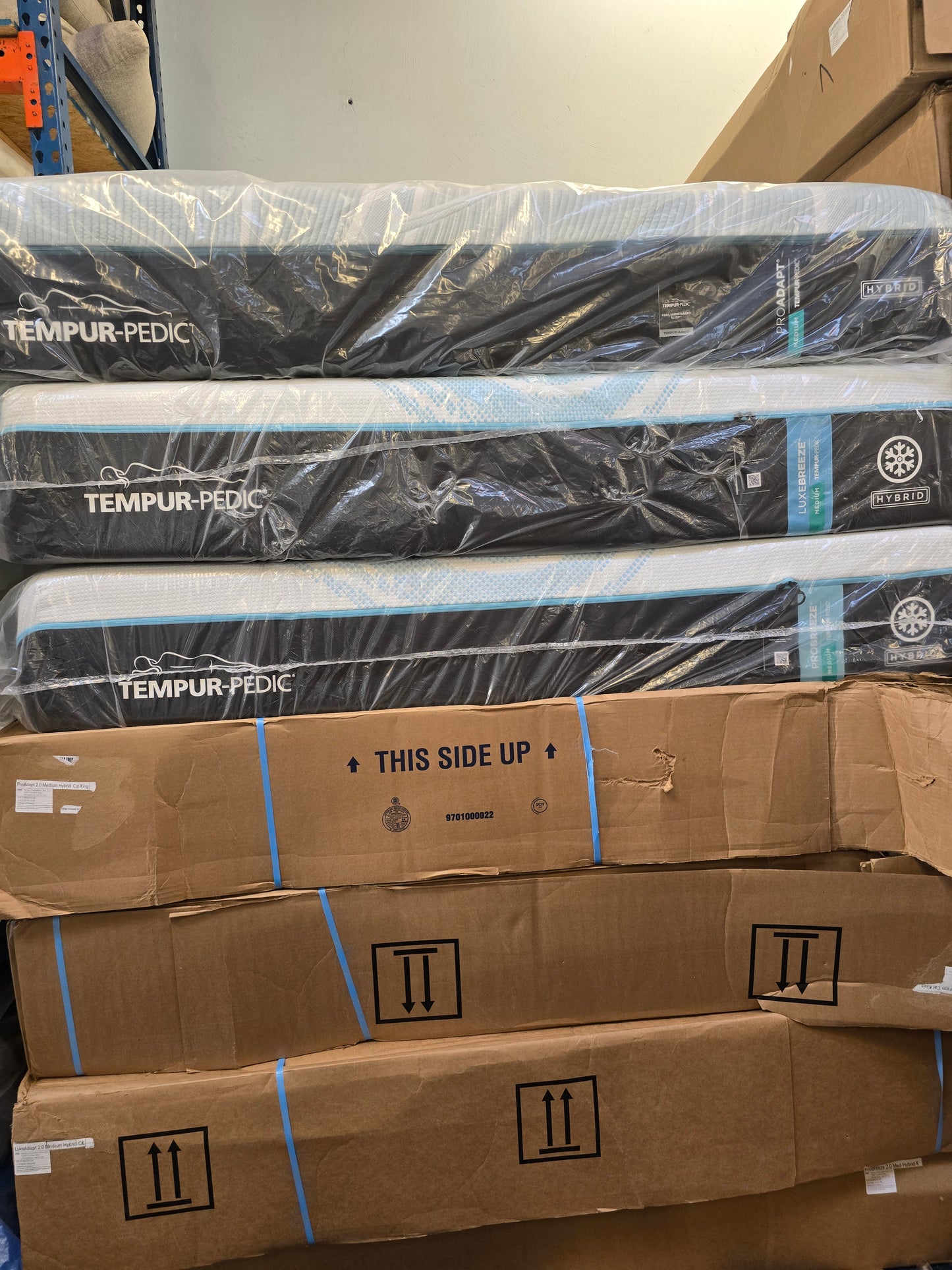 Tempur-Pedic LuxeBreeze Firm 2.0 Queen Mattress – Factory Sealed Box